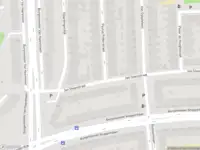 Ambulance met gepaste spoed naar de Paulus Potterstraat in Schiedam