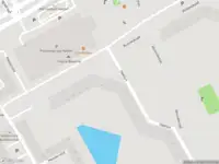 Ambulance met gepaste spoed naar de Bullewijkpad in Amsterdam