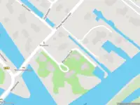 Ambulance met grote spoed naar de Warmonderhek in Warmond