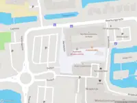 Ambulance met grote spoed naar de Broekerplein in Broek op Langedijk