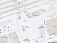 Ambulance met grote spoed naar de Conradstraat in Rotterdam