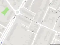 Ambulance met grote spoed naar de Burgemeester De Gaaij Fortmanstraat in Ridderkerk