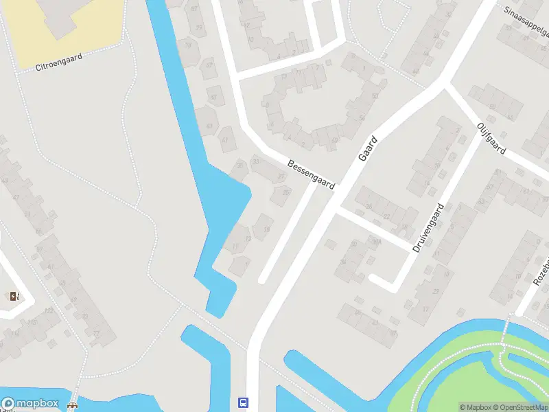 Brandweer met grote spoed naar de Bessengaard in Spijkenisse