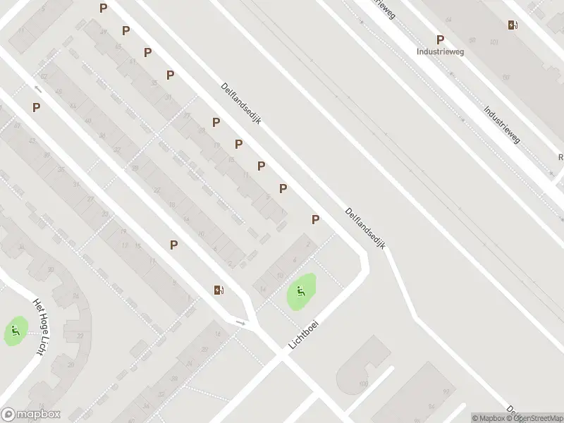 Ambulance met gepaste spoed naar de Houten Baak in Maassluis