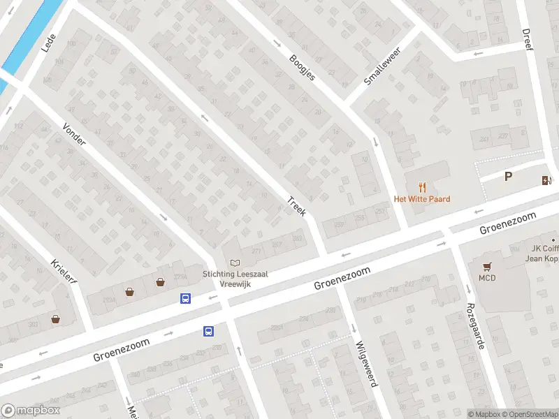 Ambulance met gepaste spoed naar de Treek in Rotterdam