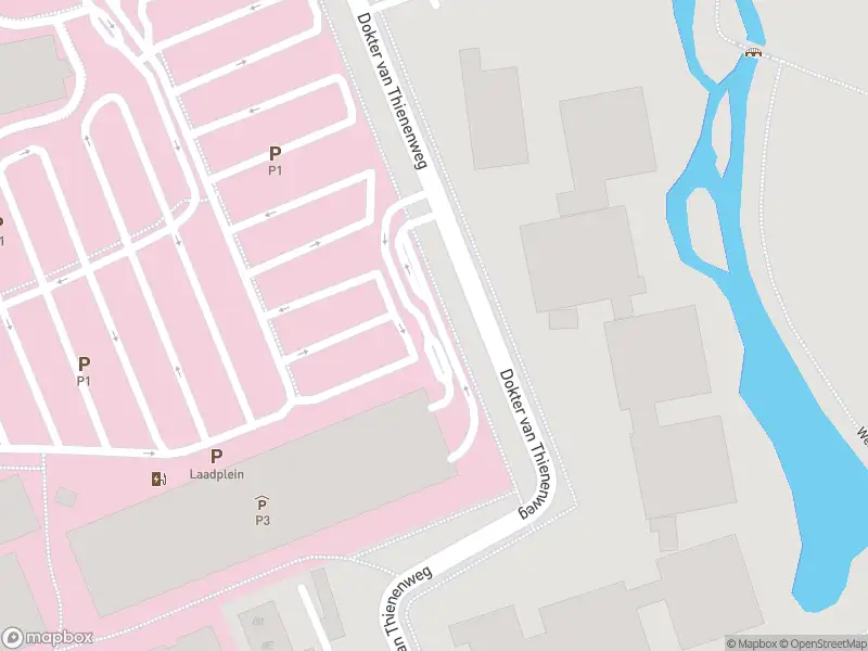 Brandweer met grote spoed naar de Dokter van Thienenweg in Zwolle vanwege middelgrote brand