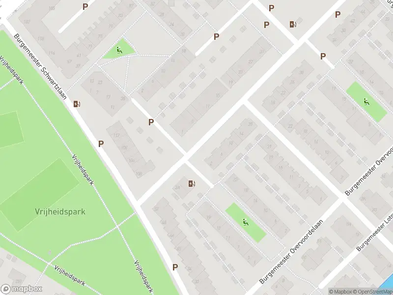 Ambulance met gepaste spoed naar de Burgemeester Van de Brandelerlaan in Maassluis