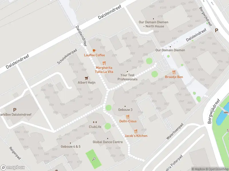 Ambulance met grote spoed naar de Dalsteindreef in Diemen