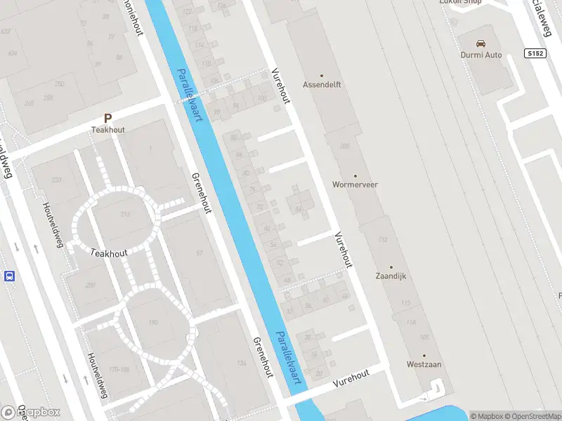 Ambulance met gepaste spoed naar de Vurehout in Zaandam