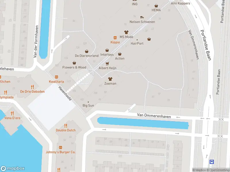 Ambulance met gepaste spoed naar de Van Beuningenhaven in Barendrecht