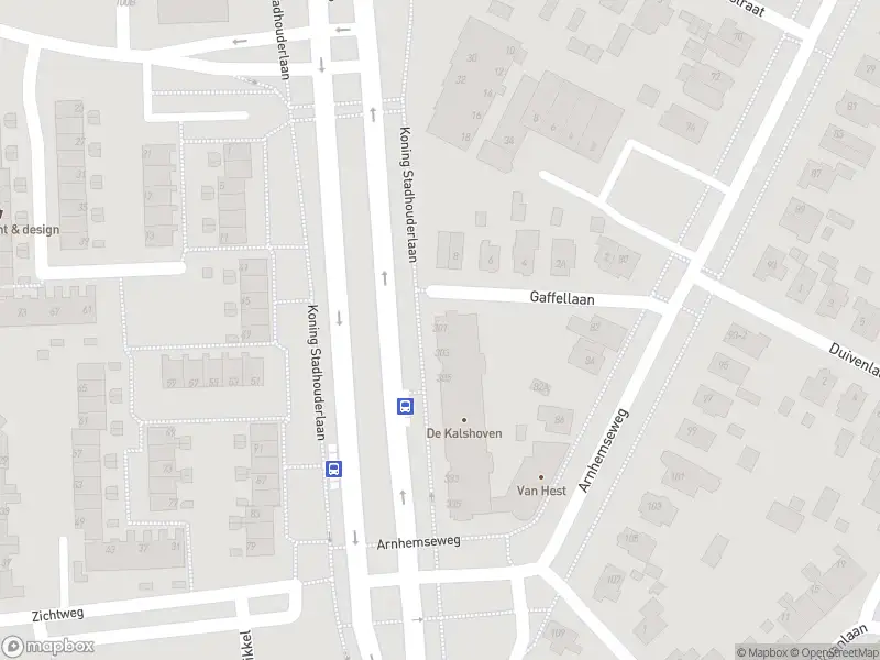 Brandweer met grote spoed naar de Koning Stadhouderlaan in Apeldoorn vanwege voertuigbrand