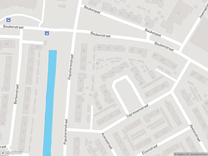 Ambulance met grote spoed naar de Cypressenstraat in Goes