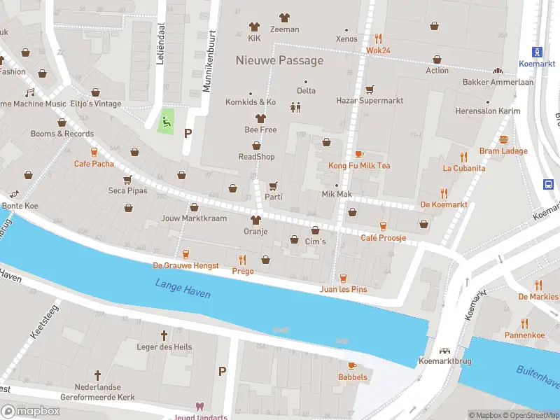 Ambulance met gepaste spoed naar de Hoogstraat in Schiedam