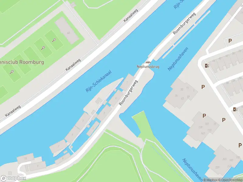 Ambulance met gepaste spoed naar de Roomburgereiland in Leiden