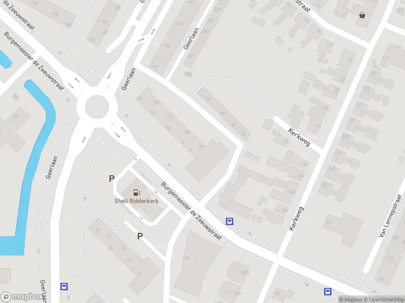 Ambulance met gepaste spoed naar de Burgemeester de Zeeuwstraat in Ridderkerk