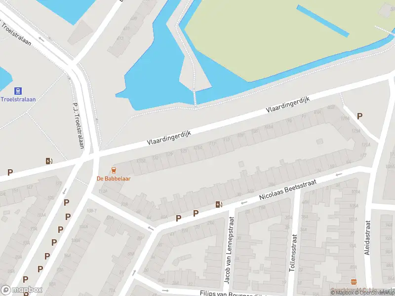 Ambulance met grote spoed naar de Vlaardingerdijk in Schiedam