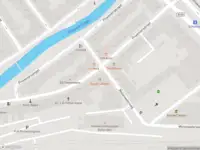 Ambulance met grote spoed naar de Proveniersstraat in Rotterdam