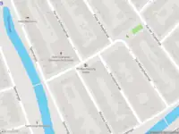 Brandweer met gepaste spoed naar de Proveniersstraat in Rotterdam