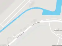 Ambulance met grote spoed naar de Rustenburgstraat in Puttershoek