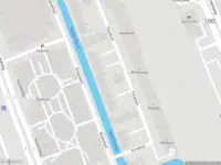 Ambulance met gepaste spoed naar de Vurehout in Zaandam