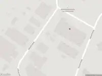 Brandweer met grote spoed naar de Industrieweg in Heeze vanwege waarnemen gaslucht