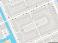 Ambulance met grote spoed naar de Miamihof in 's-Gravenhage