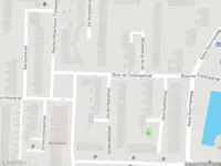 Ambulance met grote spoed naar de Jan den Haenstraat in Dordrecht