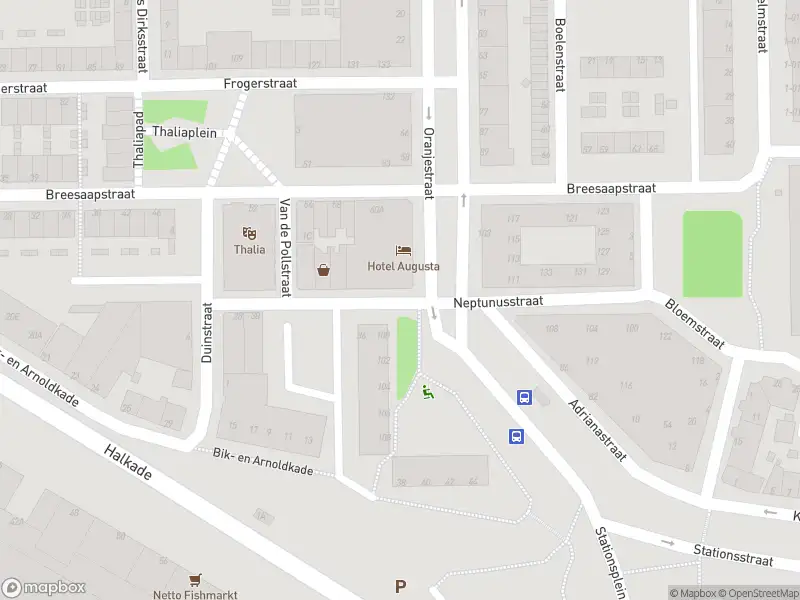 Ambulance met gepaste spoed naar de Neptunusstraat in IJmuiden