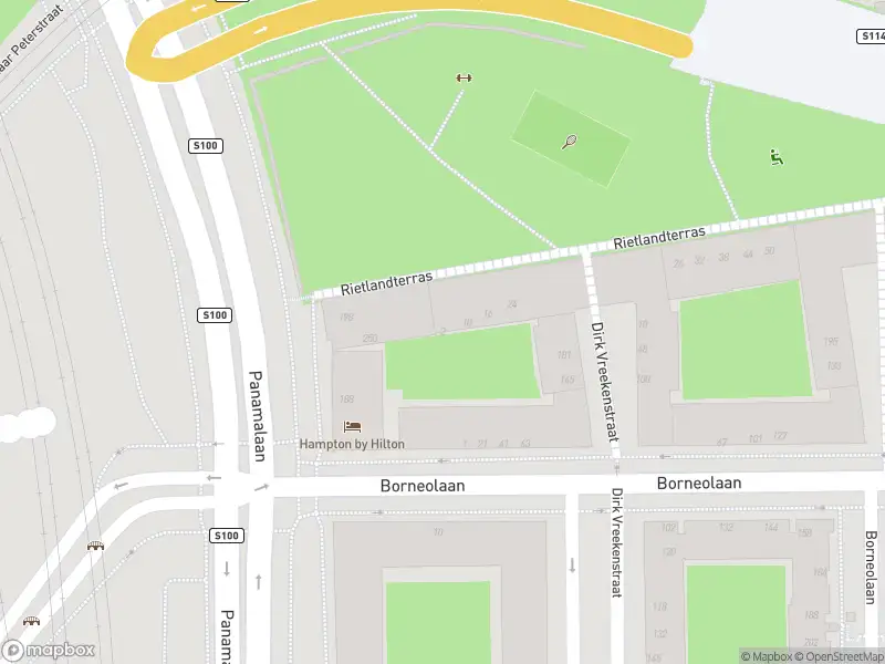 Brandweer met grote spoed naar de Rietlandterras in Amsterdam