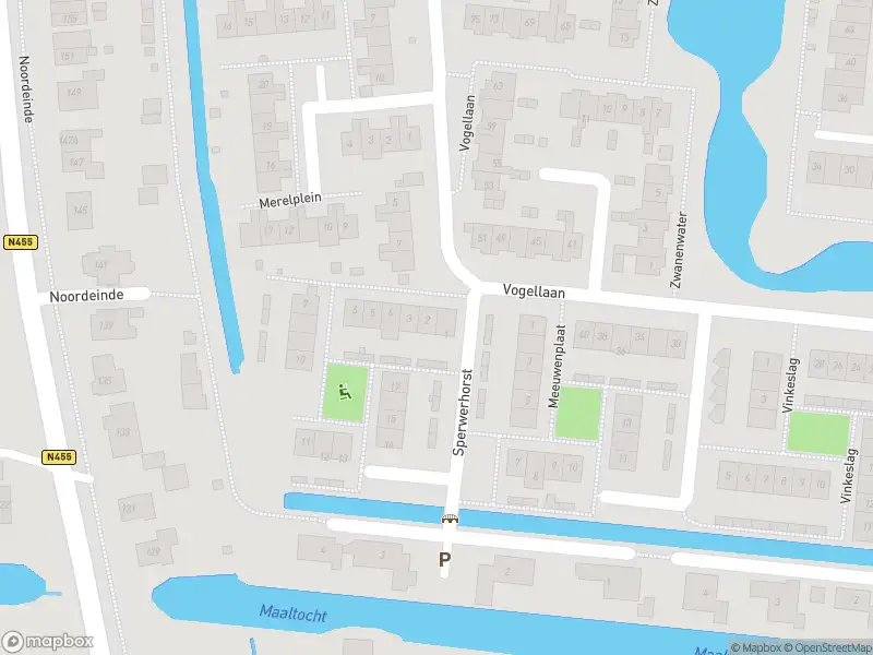 Ambulance met grote spoed naar de Sperwerhorst in Boskoop