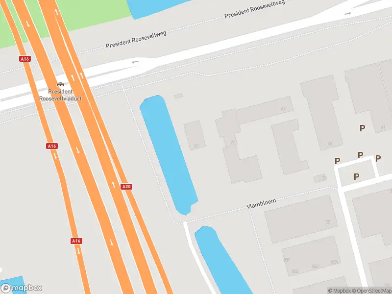 Ambulance met gepaste spoed naar de Vlambloem in Rotterdam