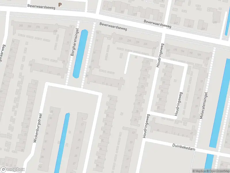 Ambulance met grote spoed naar de Prattenburgplein in Rotterdam