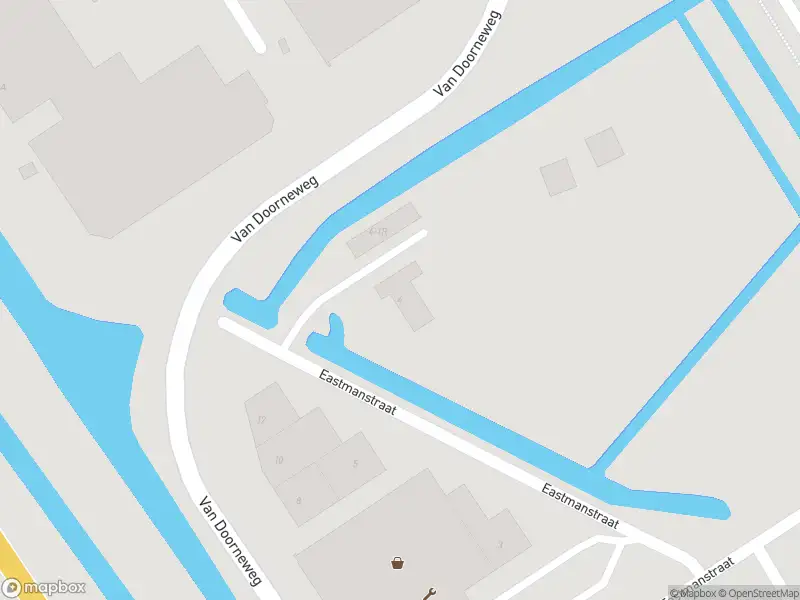 Brandweer met grote spoed naar de Eastmanstraat in Kampen vanwege gebouwbrand