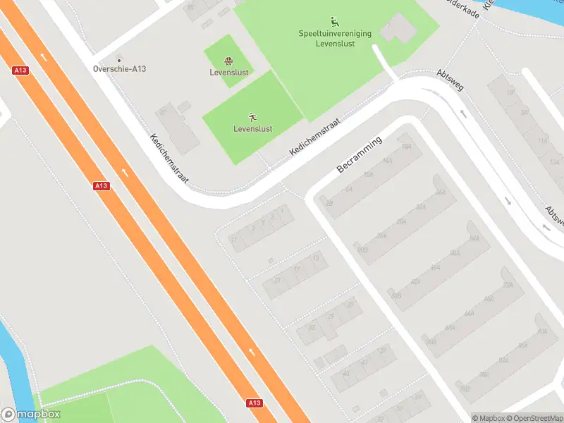 Ambulance met gepaste spoed naar de Becramming in Rotterdam