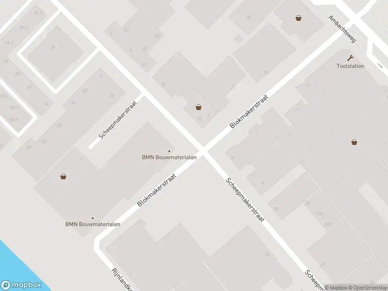 Ambulance met gepaste spoed naar de Blokmakerstraat in Katwijk