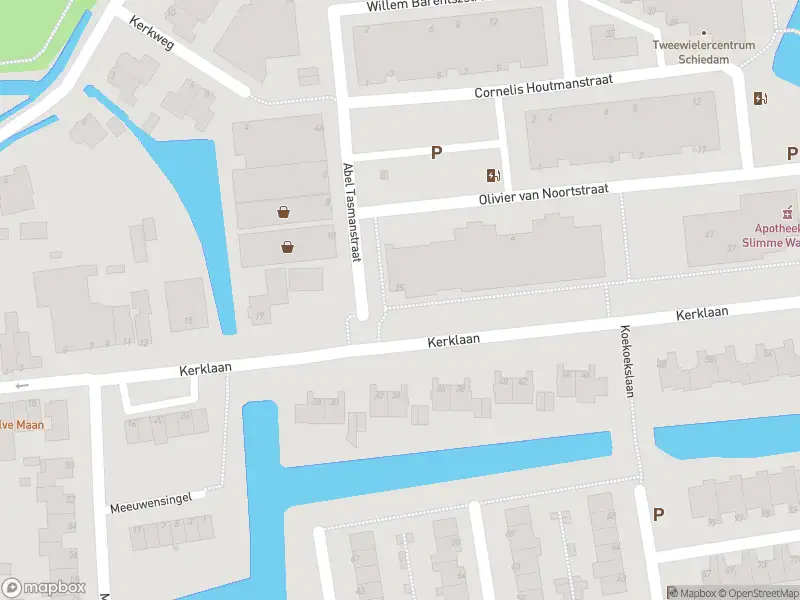 Ambulance met gepaste spoed naar de Kerklaan in Schiedam