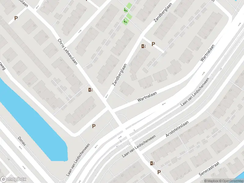 Ambulance met grote spoed naar de Wartnalaan in 's-Gravenhage