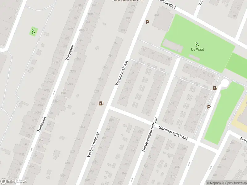 Ambulance met grote spoed naar de Verboomstraat in Rotterdam