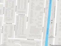 Ambulance met gepaste spoed naar de Rozenlaan in Numansdorp