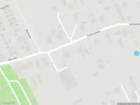 Ambulance met grote spoed naar de Zeehoeveweg in Oostvoorne