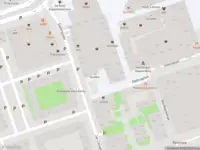 Ambulance met grote spoed naar de Martini van Geffenstraat in Amsterdam