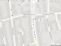 Ambulance met gepaste spoed naar de Binnensingel in Vlaardingen