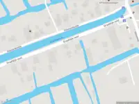 Ambulance met grote spoed naar de Graafdijk-oost in Molenaarsgraaf