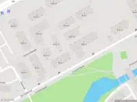 Brandweer met gepaste spoed naar de Darlingstraat in Amsterdam