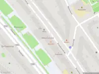 Ambulance met grote spoed naar de Oranjeboomstraat in Rotterdam