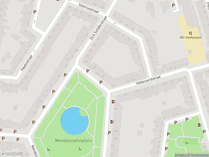 Ambulance met gepaste spoed naar de Mendelssohnplein in Vlaardingen