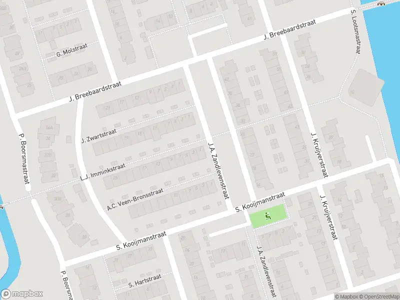 Ambulance met grote spoed naar de L.J. Imminkstraat in Zaandam