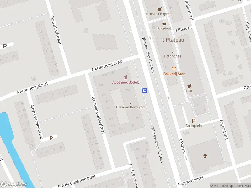 Ambulance met gepaste spoed naar de Winston Churchilllaan in Spijkenisse