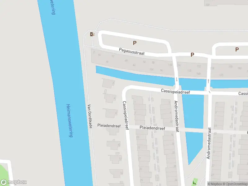 Ambulance met grote spoed naar de Cassiopeiadreef in Alphen aan den Rijn