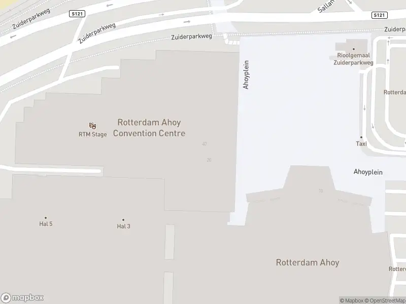 Politie naar de Ahoyweg in Rotterdam